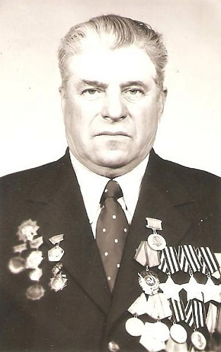 Ефим Денисович Полозов