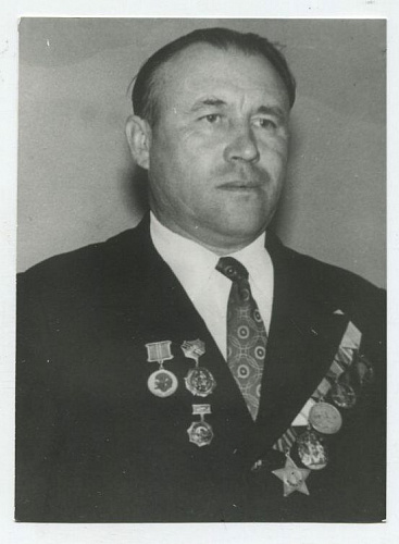 Анатолий Николаевич Братухин