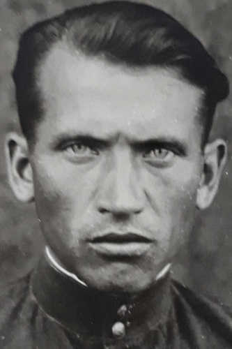 Григорий Карпович Леонов