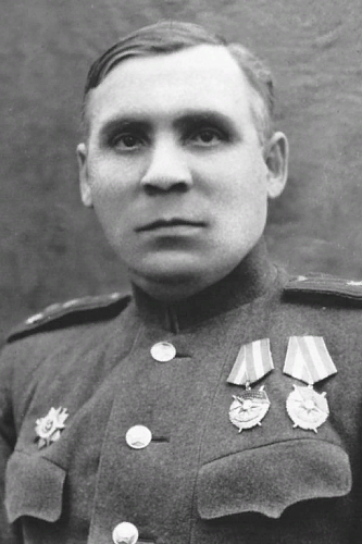 Ефим Иванович Жаров