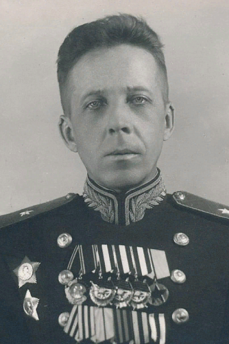 Иван Михайлович Колесников