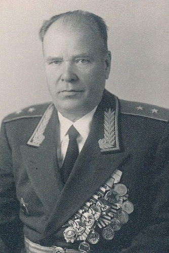 Иван Гаврилович Лазарев