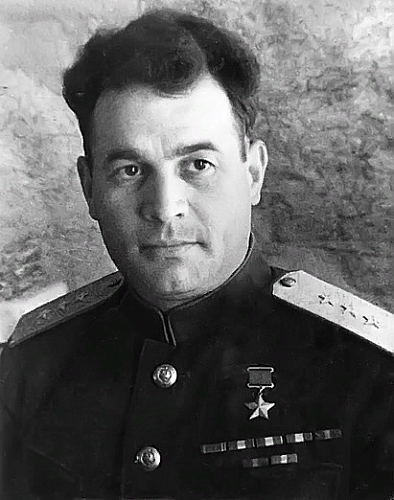 Иван Данилович Черняховский