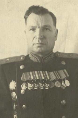 Михаил Емельянович Хватов